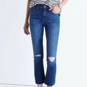 Madewell 10” High Riser Demi Boot Jeans Size 26 Distressed Ripped Knee Destroyed
